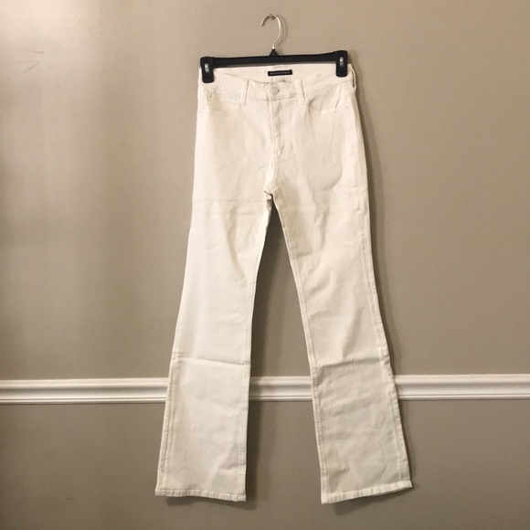 Boston Proper Monterey High Rise Bootcut Jean Off White - Picture 4 of 6